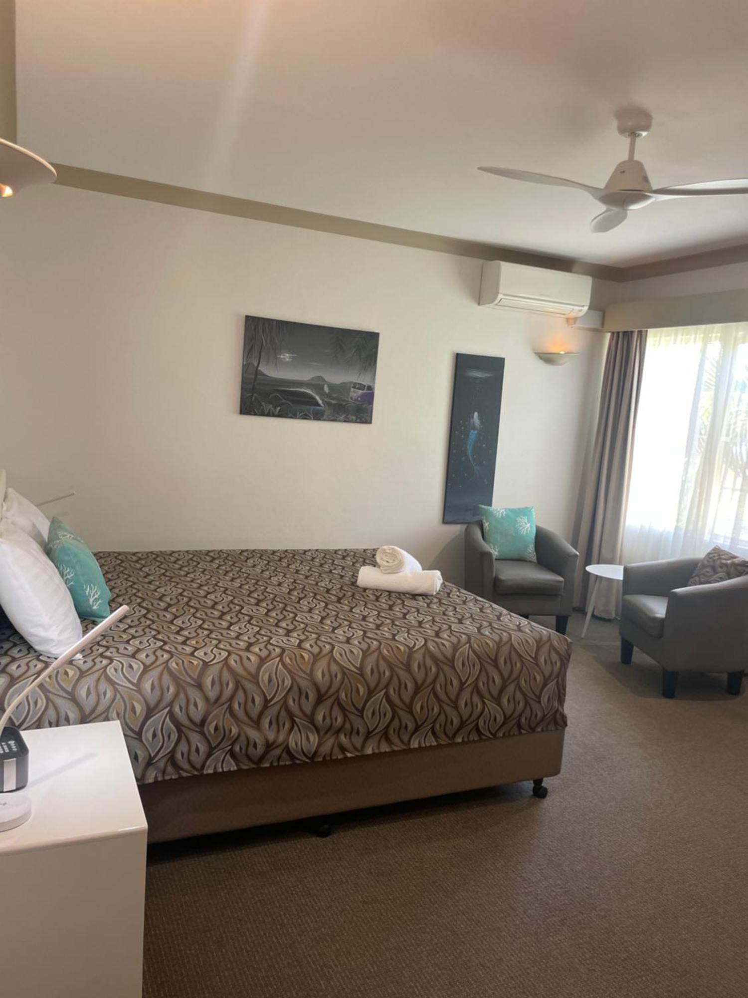 Oasis Inn Ulladulla - Welcoming Guests 18 Years And Older Zewnętrze zdjęcie