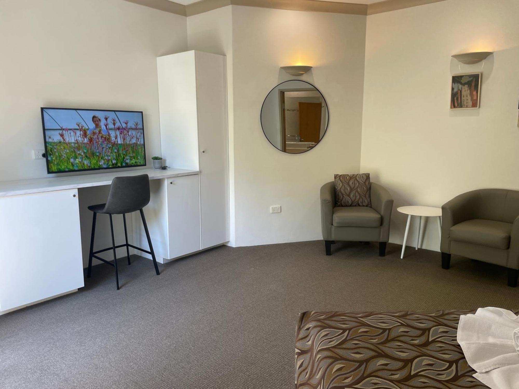 Oasis Inn Ulladulla - Welcoming Guests 18 Years And Older Zewnętrze zdjęcie